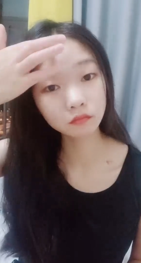 妲己柔逼特写视频，清晰画质，趴趴表演