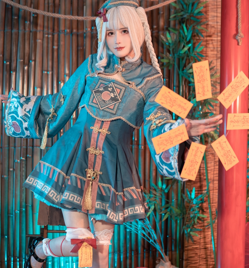 鹿八岁作品合集：56套普通尺度作品，71.8g视频，珍藏400，百度ED2K下载，黑暗护士主题