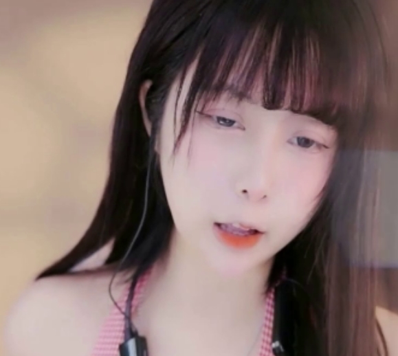 网易CC深田老师最新合集64V6.95G，精彩内容尽在百度ED2K