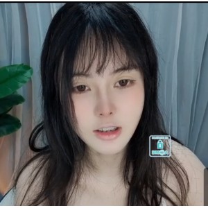 大罩杯胖臀SweetQiQi最新合集32V44.8G，收藏百度ED2K