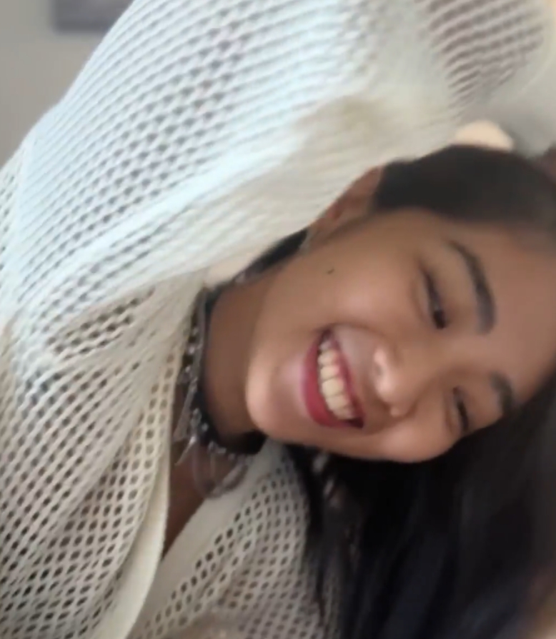 人气网红推特露脸王道兔子布朗尼最新合集20V4.75G，高清私拍