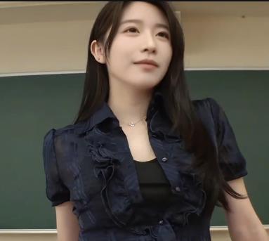 AI换脸抖音热门博主花碎花最新合集1V1.6G，惩罚不听话的学生