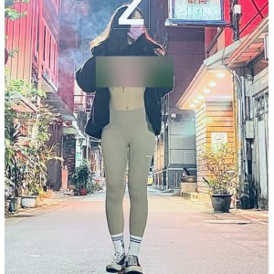 沉迷黑人大物件的女教师媚黑合集4V2G，黑色魅力