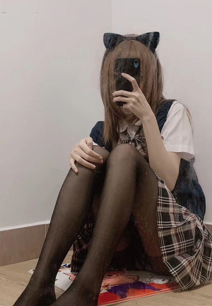 推特优质福利姬小甜猪最新合集170P212M，自留分享，冲起来！