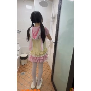 百度盘补光甜美QQ糖最新自拍合集10V13.7G，阴影补光小妹子