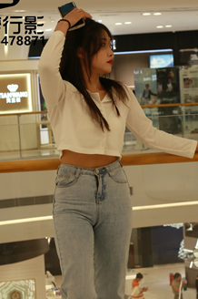 转载搬运百度盘元气少女君莫笑醉卧商场合集266P1V926M，牛仔裤棉袜风格