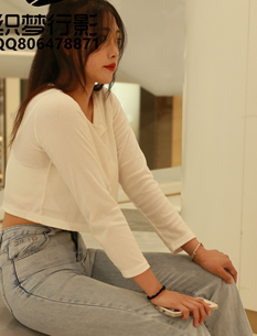 转载搬运百度盘元气少女君莫笑醉卧商场合集266P1V926M，牛仔裤棉袜风格