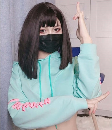 绝版合集福利姬白袜袜格罗吖最新大合集21套18.3G，精彩不容错过