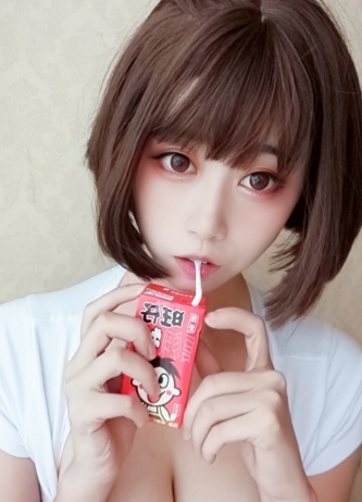 奈汐酱Nice19套御姐合集3.3G太火爆了