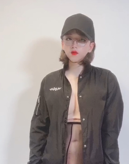 海外16G诱惑伪娘JieunCDTS合集8部