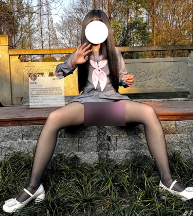 火辣软软酱户外私拍合集160部1.86G蜜桃臀魅影