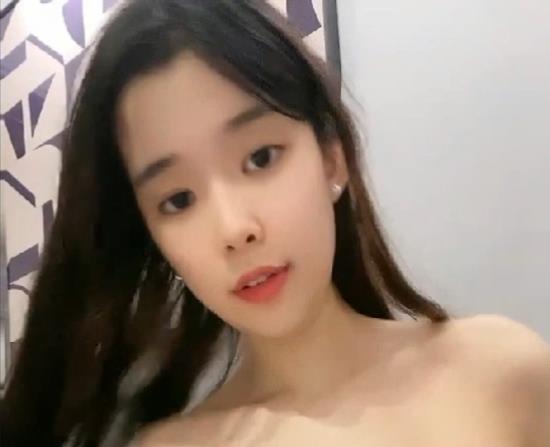 嘛露芽子珍藏款3v2G抖音网红舞蹈2.1G深夜表演