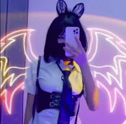 小仙云FXHMRW热舞推特合集30V600M太撩人