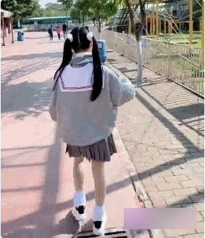 清纯甜心抖音江妹子妹子诱人珍藏50G合集100V