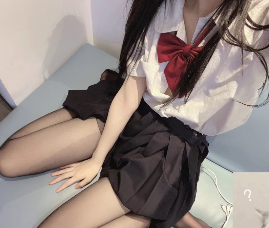 推特福利姬momo私藏19部8G优质珍藏