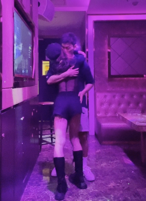 伪娘童酱TS合集45部18G网盘精品够嫩滑