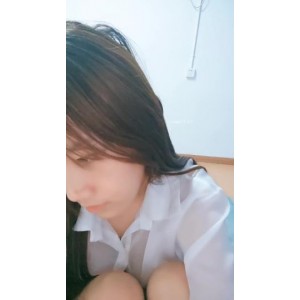 推特小雅诱惑擦出合辑5部3.21G太骚了