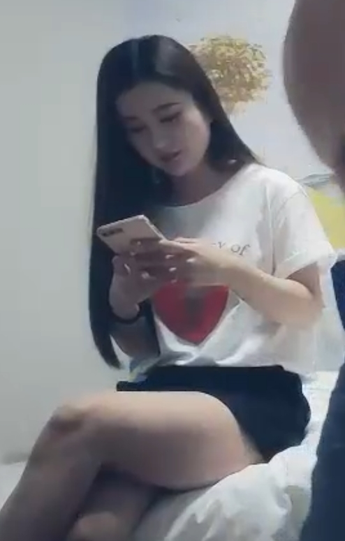 七天探花网小天探花合集229部192G，补存档含某处水声清纯浴雾镜面