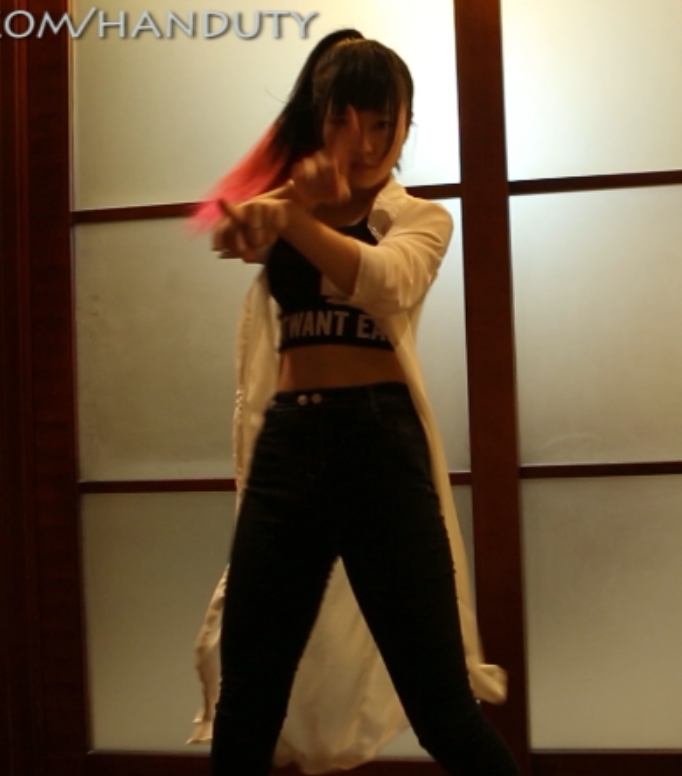 汉责文化SP惩戒实录24.3G珍藏玉臀通红惩戒花式合集