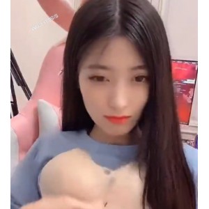 月月大小姐英雄联盟私房直播集锦1v165m