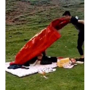 蜜桃社公共场所绝密合集13部1.6G真实感觉