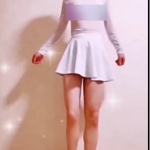 Roxy奴隶妻三人游合集19部14.1G优质珍藏