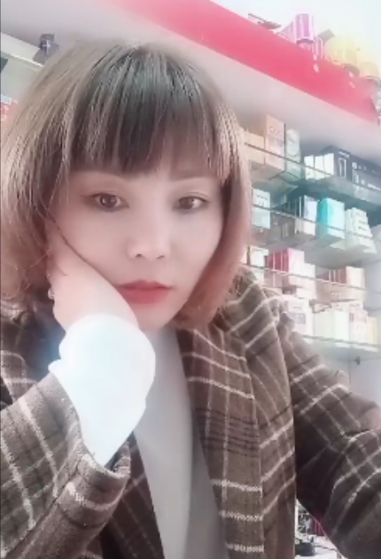 搭讪顾客肥姐卖杂货155部86.6G优质