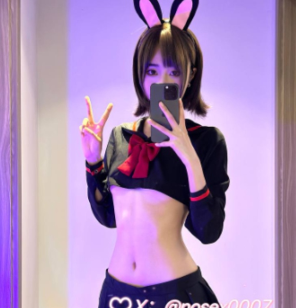 推特小鱼饭馆被玩合集30v7.75G优质长腿