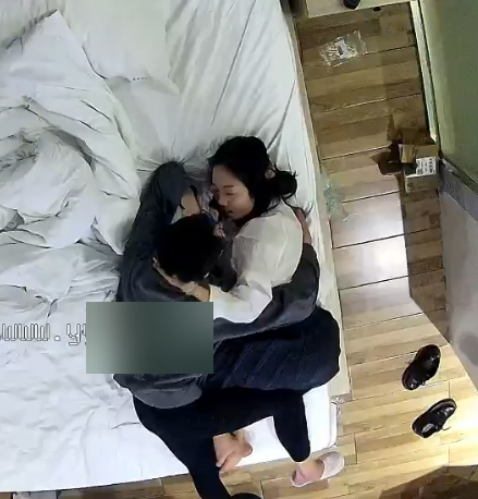 开年小合集酒店实录3对母乳超赞6.1G甜美女同学温柔良家