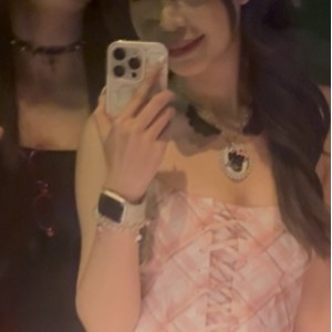 厕拍系列7位小姐姐酒吧高清后拍合集9部1.43GB太带劲了