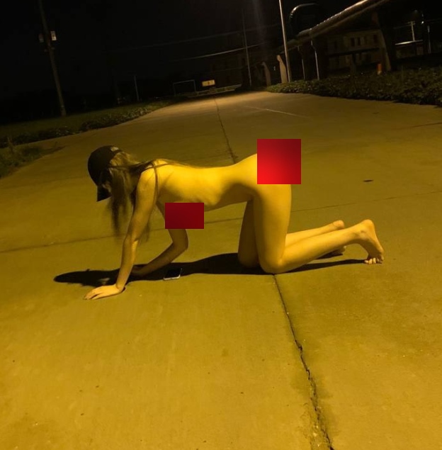 李露推特户外私拍合集91V3GB玩很大