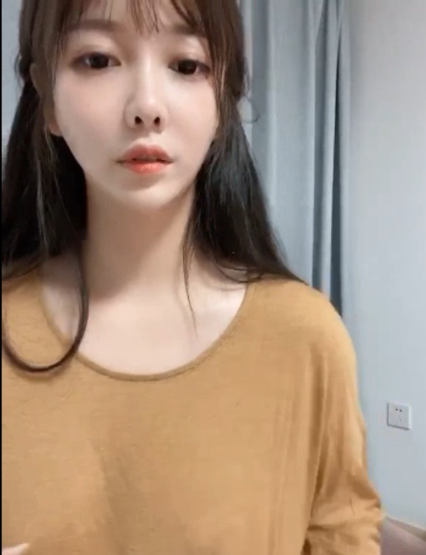 抖音小奶猫超火辣直播秀103部3.51G合集