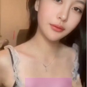 付费群泄密小姐姐超高颜值被玩弄27V+18P380M珍藏版