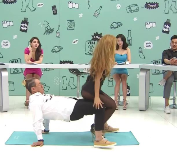 韩国深夜金素妍互动合集30部15G超感觉