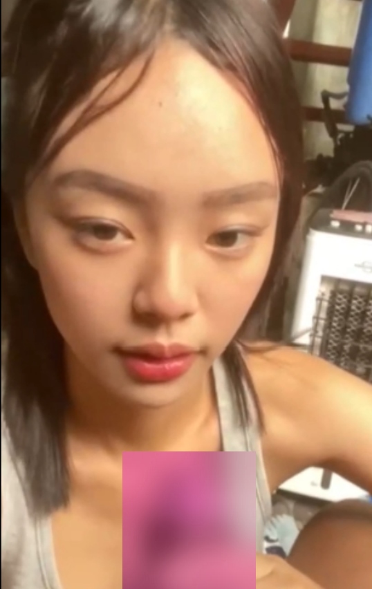 火辣Mika特殊合集吃瓜3视频5图5.83G太诱人