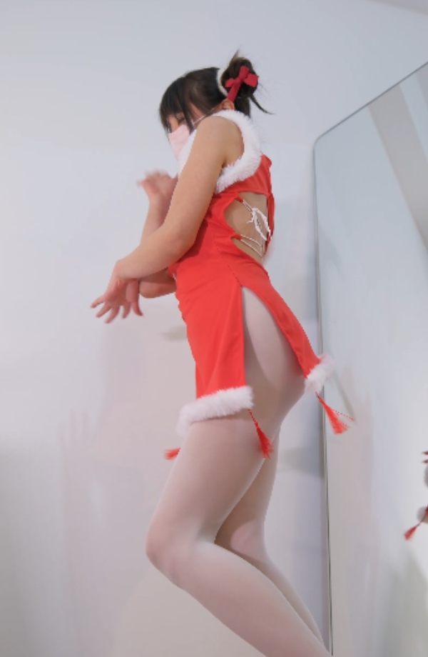 推特春雪服装诱惑2.26G展示珍品2部绝密