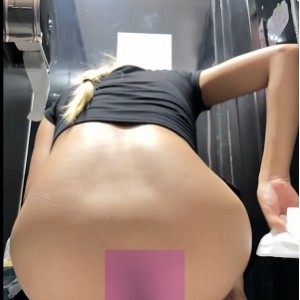 商场拍摄李佳怡蜜桃熟女11部641M极致诱惑