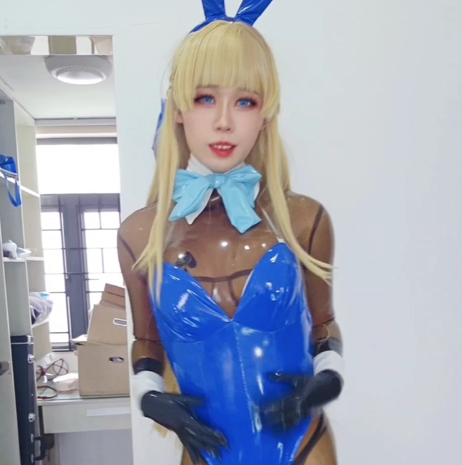 75.1G外网eritablezx22伪娘cos视频215部好对味