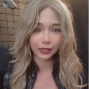 OnlyFans精致嫩妹minichu私藏85V福利19.2G蜜桃初熟