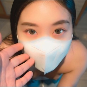推特小莉破洞牛仔裤楼道才艺秀1V834M丰腴身姿太撩人