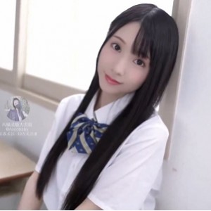 00后学妹校服诱惑合集12V1.64G稚嫩多汁