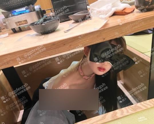 326部5.56G刺卜连连骚萝小狗推特合集太丰满了