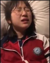 河南实验眼镜娘L莉自拍合集30V2.4G完整版劲爆记录