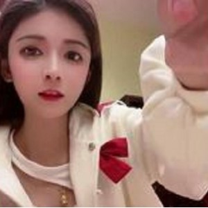 72部647M推特狗头萝莉最新作品好对味