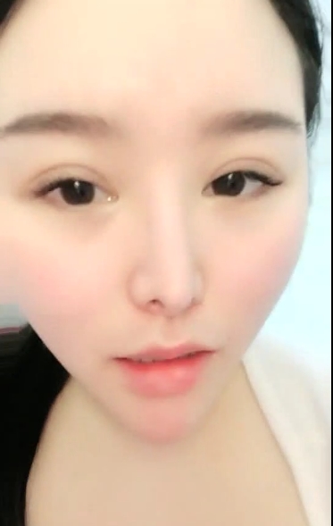 OnlyFans小优瑜伽特写88部合集50G身材火辣